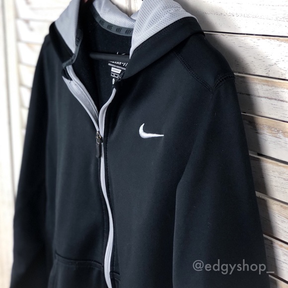 Nike | Therma-Fit Zip Hoodie Sweatshirt - Picture 2 of 7